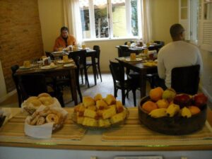 Pousada HospedaBia - Teresópolis - café da manhã