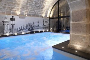 Hotel La Lanterne & Spa - Paris, França - piscina