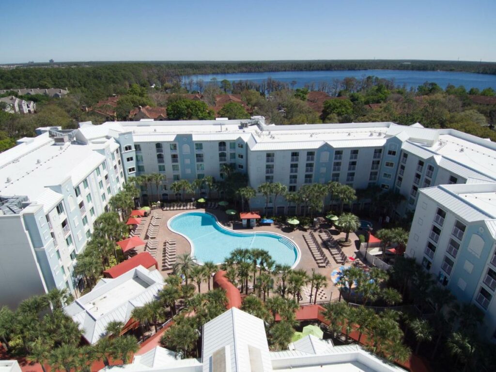 9. Holiday Inn Resort Orlando - Lake Buena Vista, an IHG Hotel