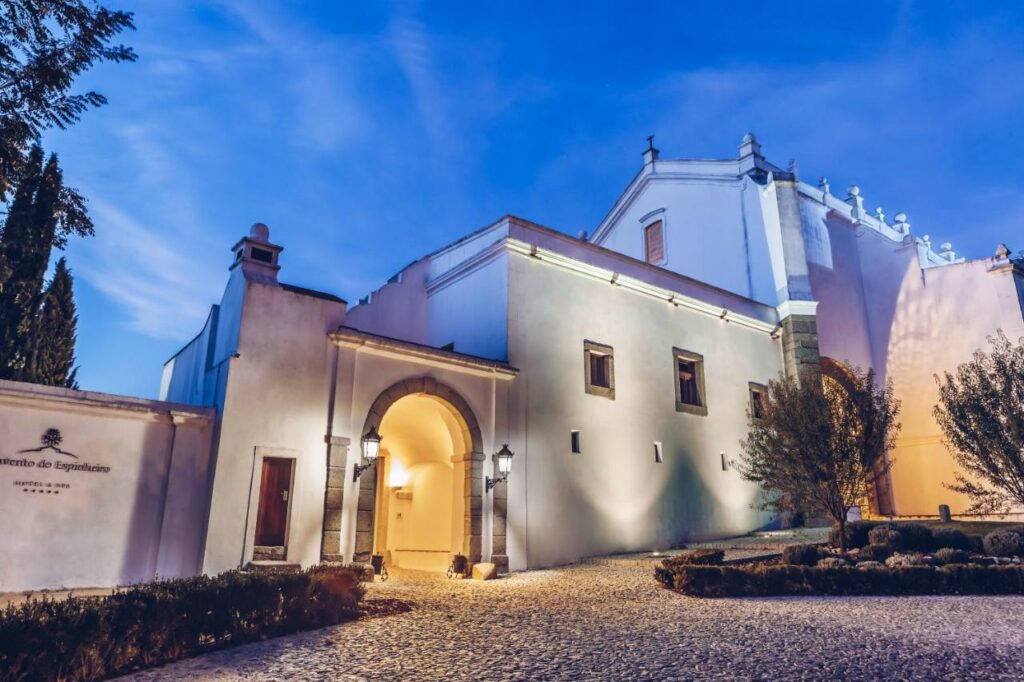 2. Convento do Espinheiro, Historic Hotel & Spa