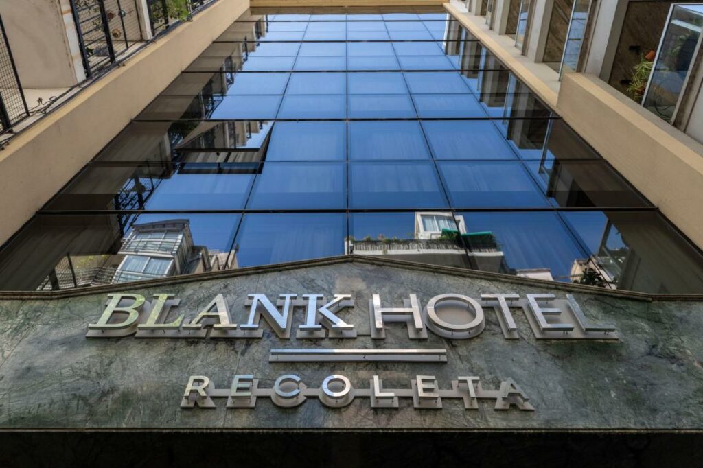 3. Blank Hotel Recoleta